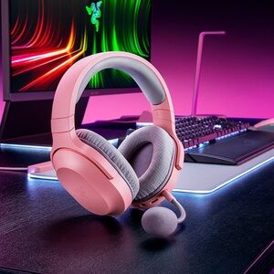 Razer Barracuda X Wireless Multi-platform Gaming and Mobile Headset - Quartz